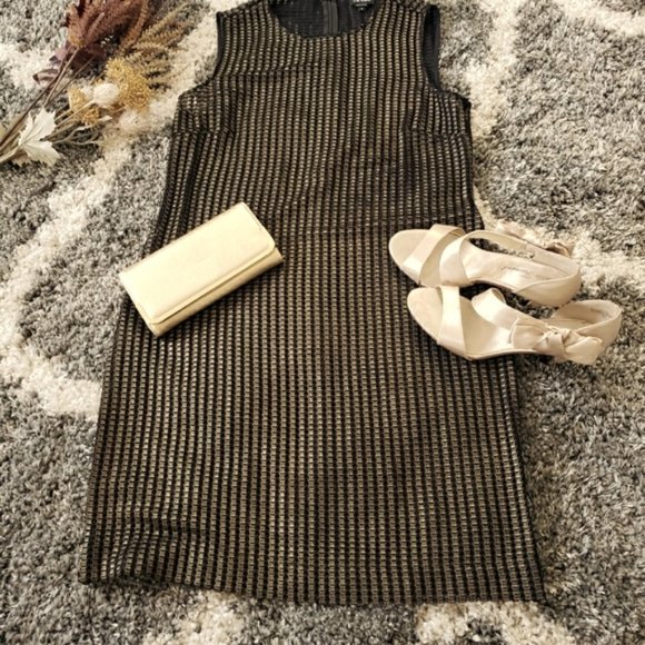 W by Worth 🌟 Black Gold Net Dress - Picture 1 of 15